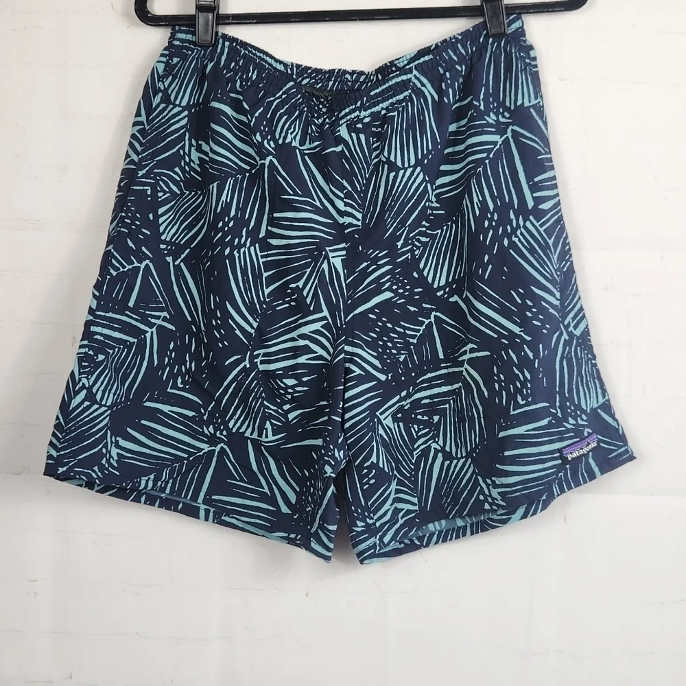 Patagonia Men’s Baggies Long Casual Swim Trunk Shorts Navy Palm Print Medium